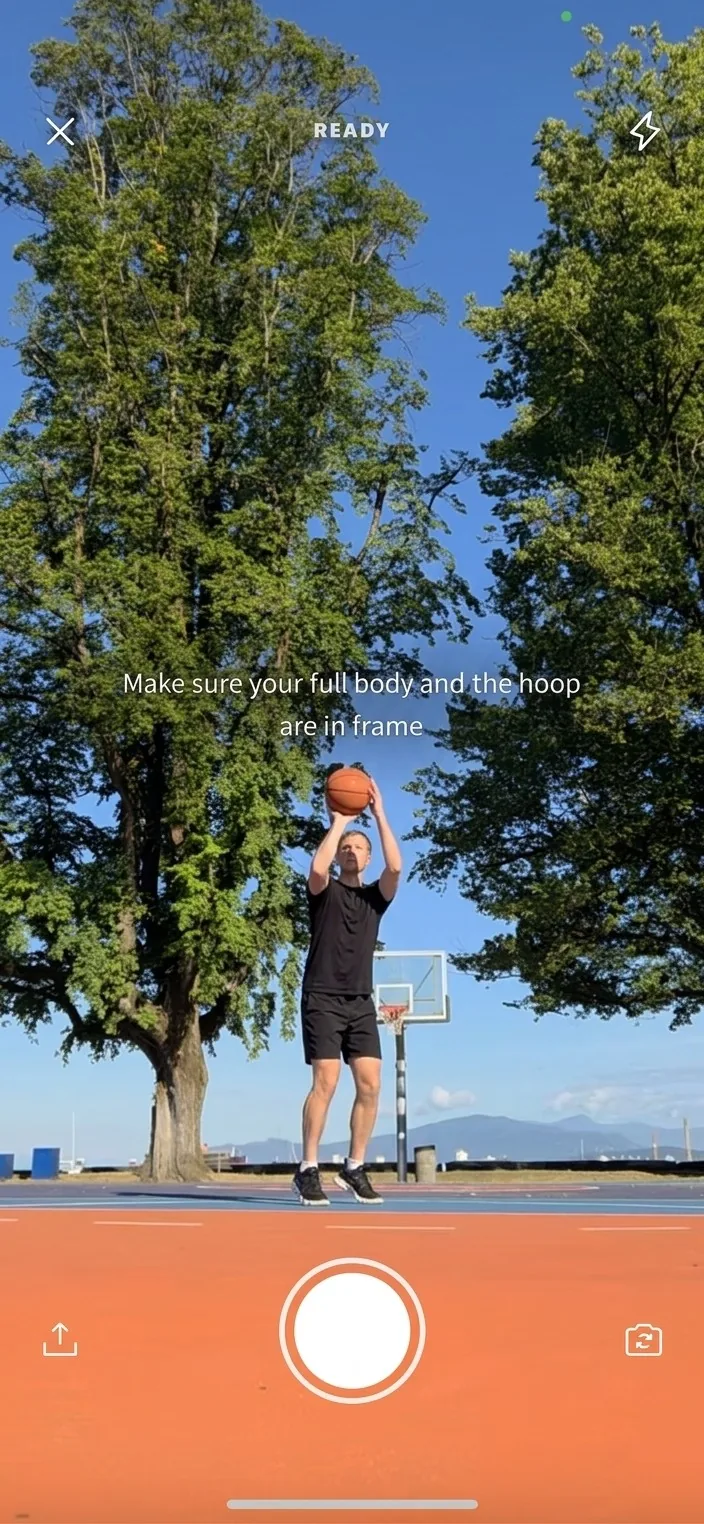 Recording a basketball shot for AI analysis in Jumpshot AI